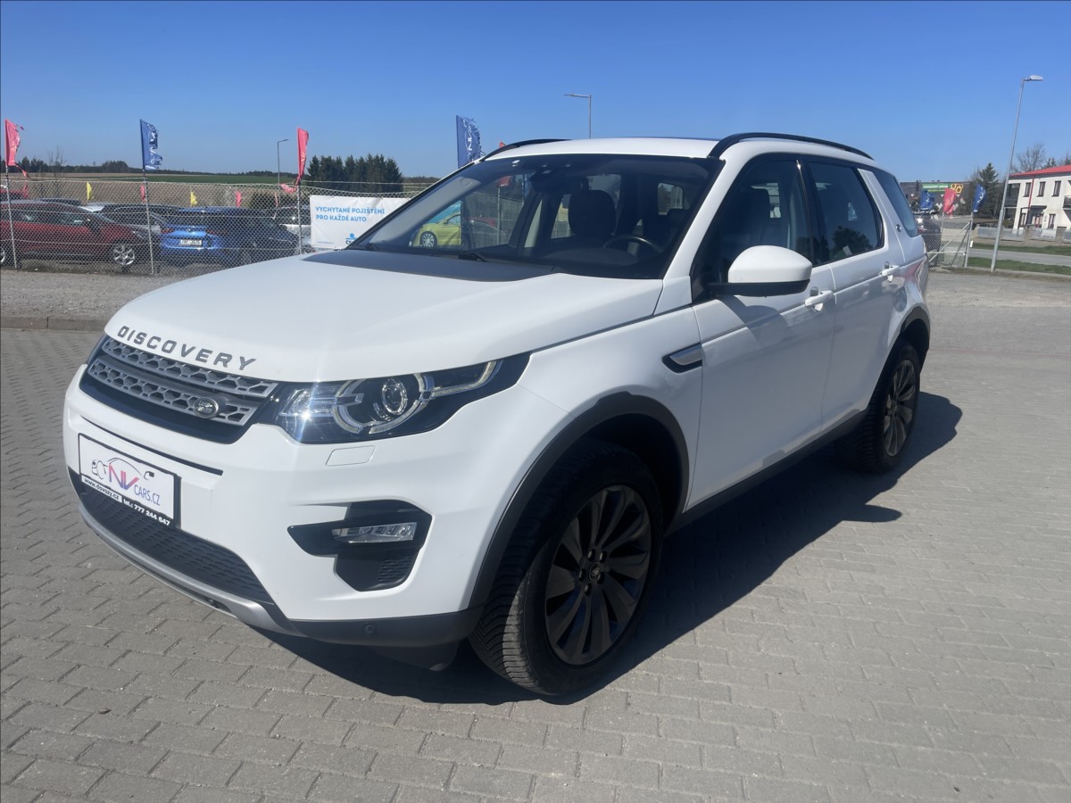 Land Rover Discovery 2,0 TD4 132kw AWD Pano 7mist Tažné DPH
