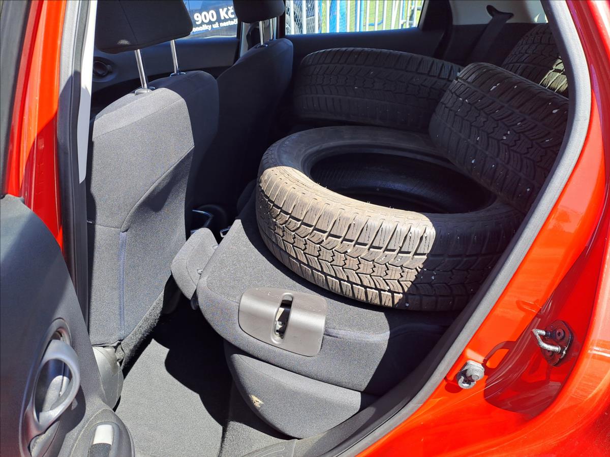 nissan-juke-1-6-i-koupeno-cz - 5