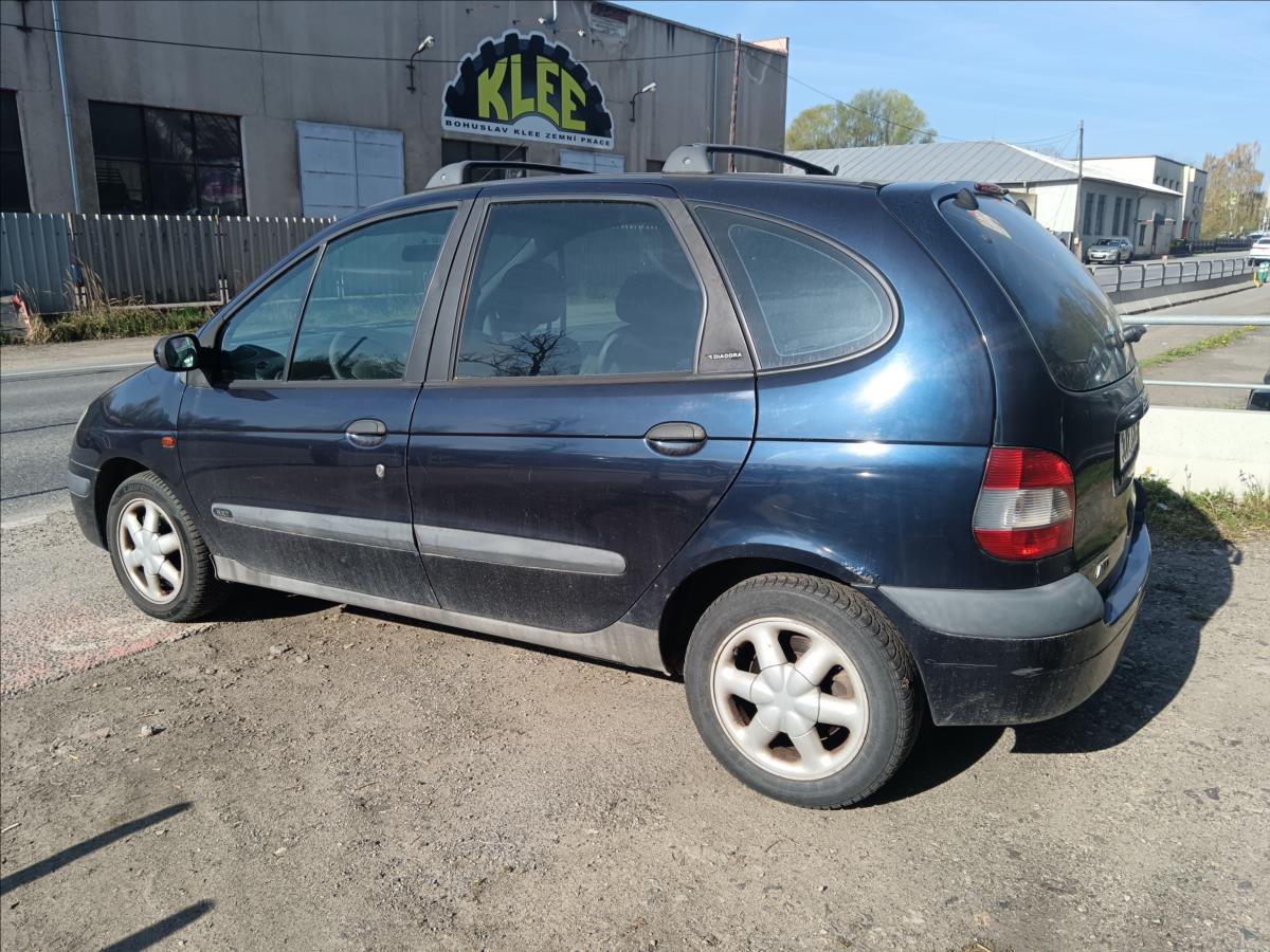 renault-scenic-1-6-i-megane-scenic - 6