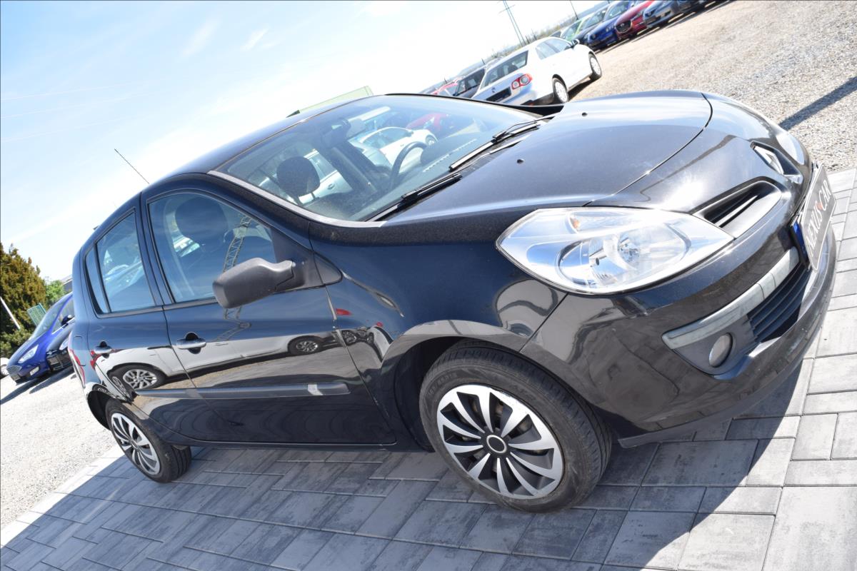 renault-clio-1-2-i-55kw-po-rozvodech-stk - 3