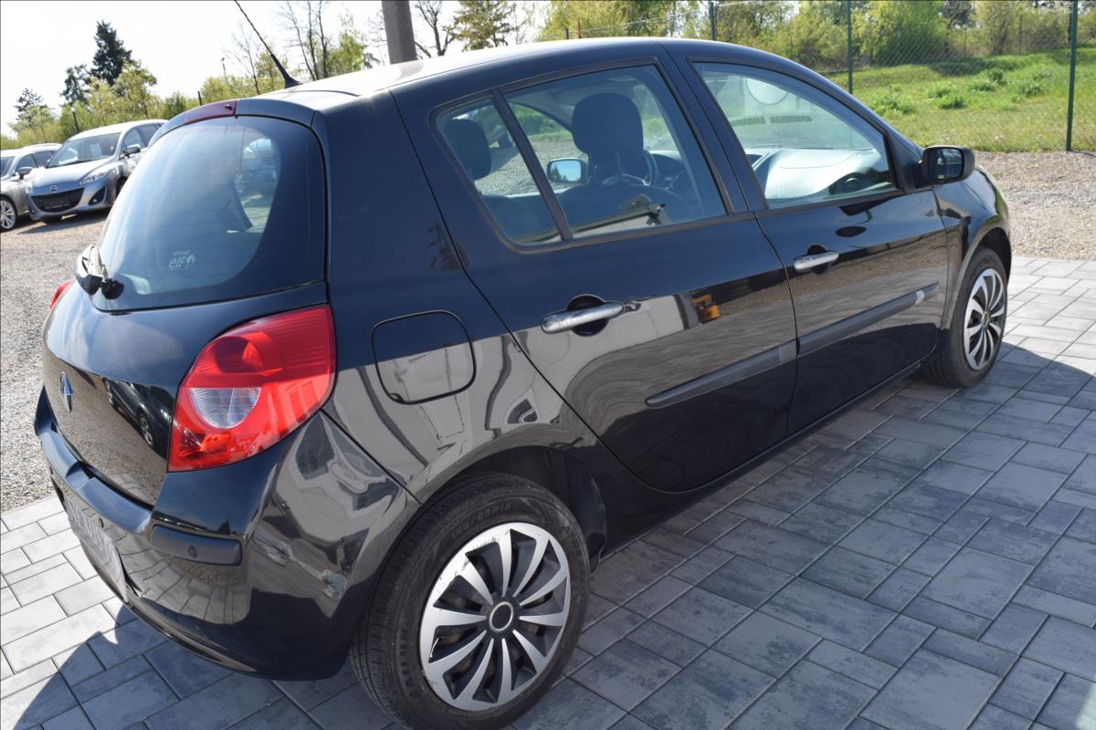 renault-clio-1-2-i-55kw-po-rozvodech-stk - 4