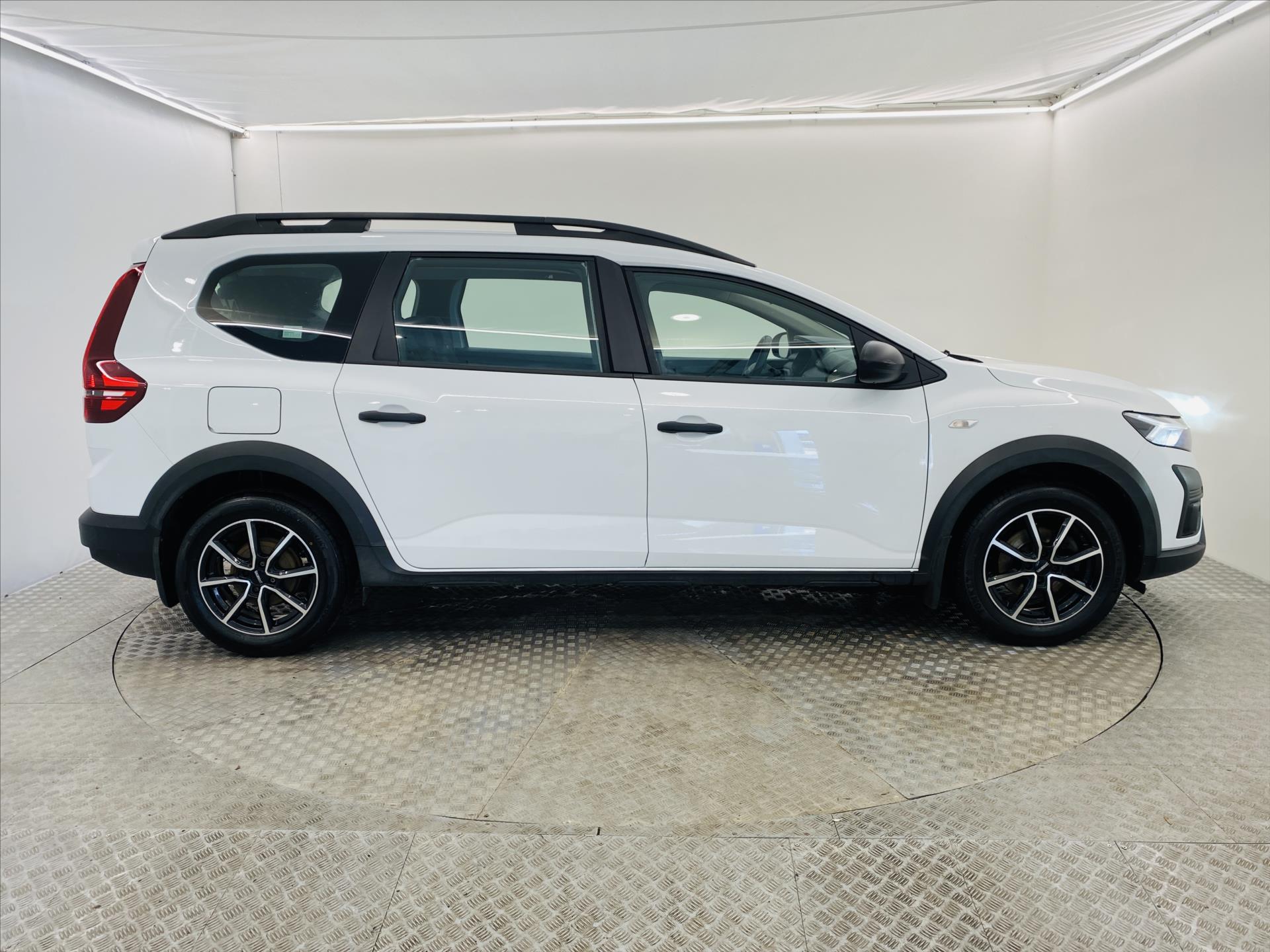 dacia-jogger-1-0-tce-67kw-lpg-7-mmist - 2