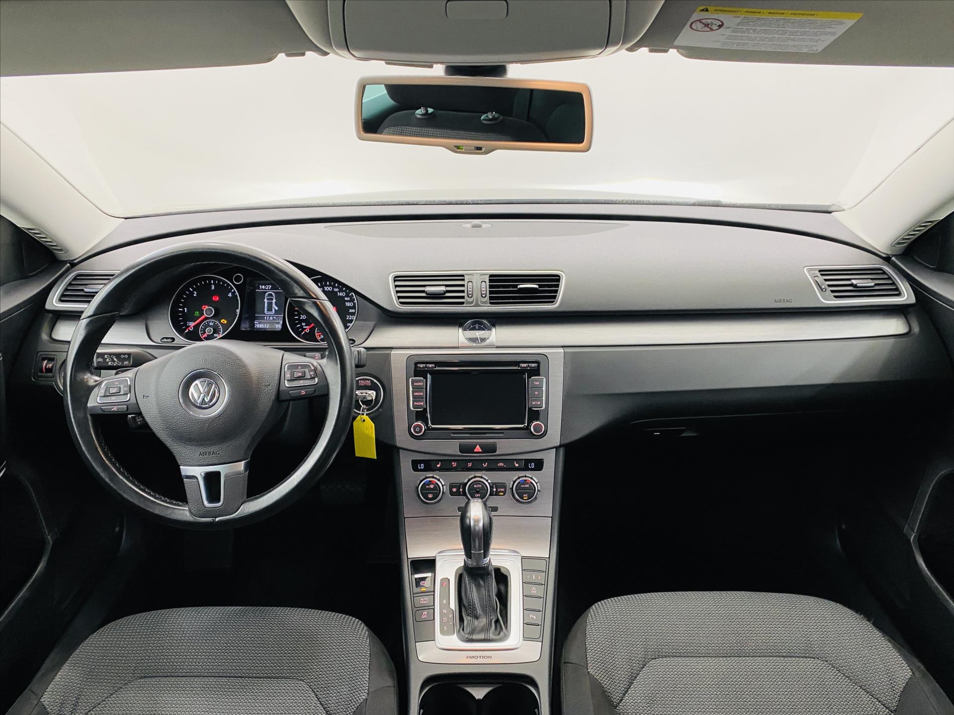 volkswagen-passat-2-0-tdi-dsg-125-kw-4motion - 8