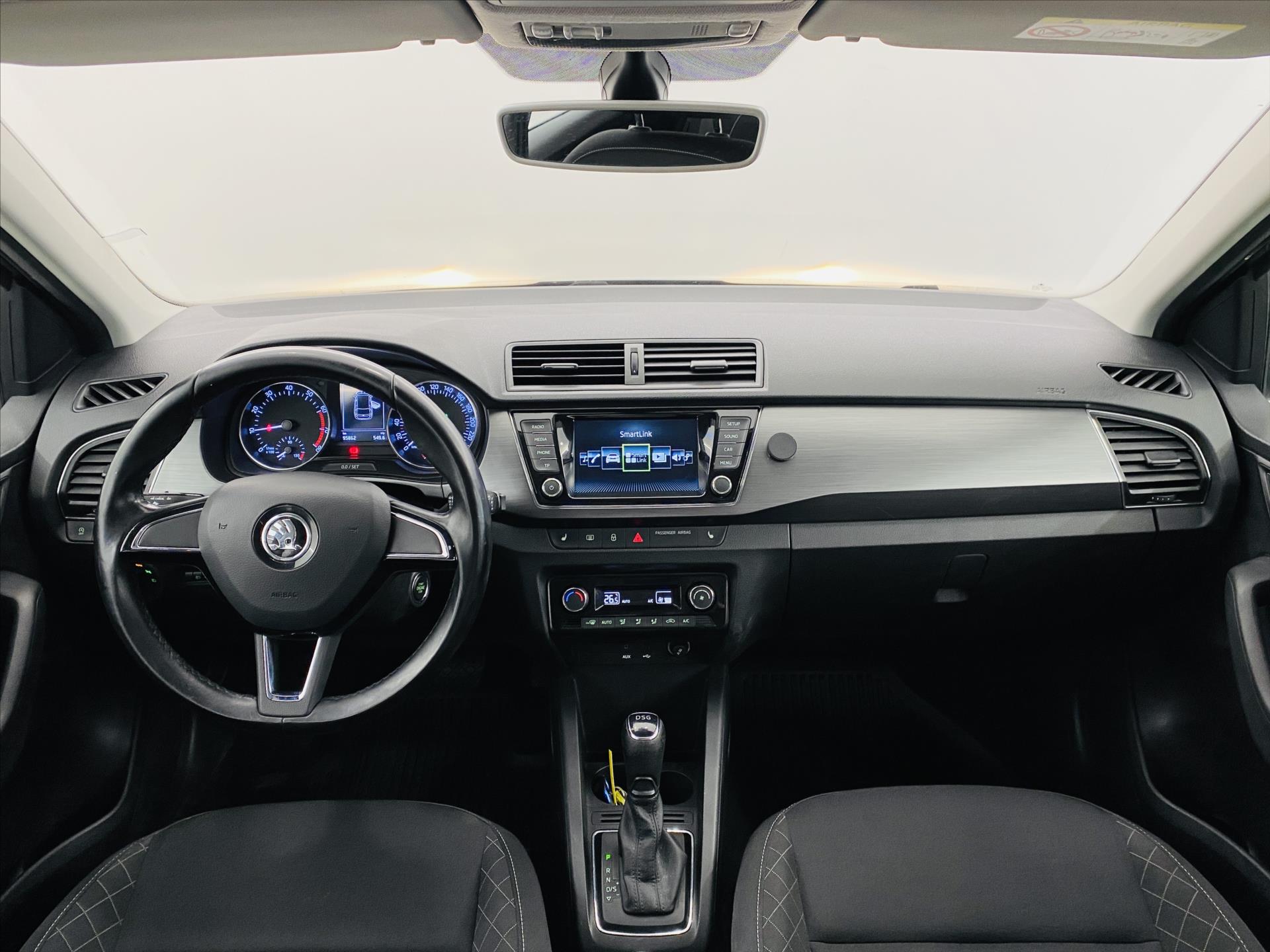 skoda-fabia-1-0-tsi-dsg-81kw-style - 8