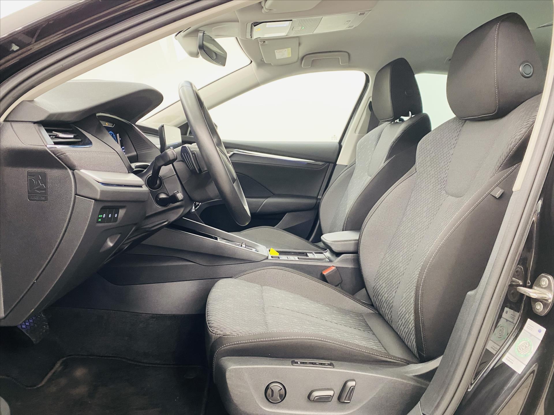 skoda-octavia-2-0-tdi-dsg-110-kw-style - 4