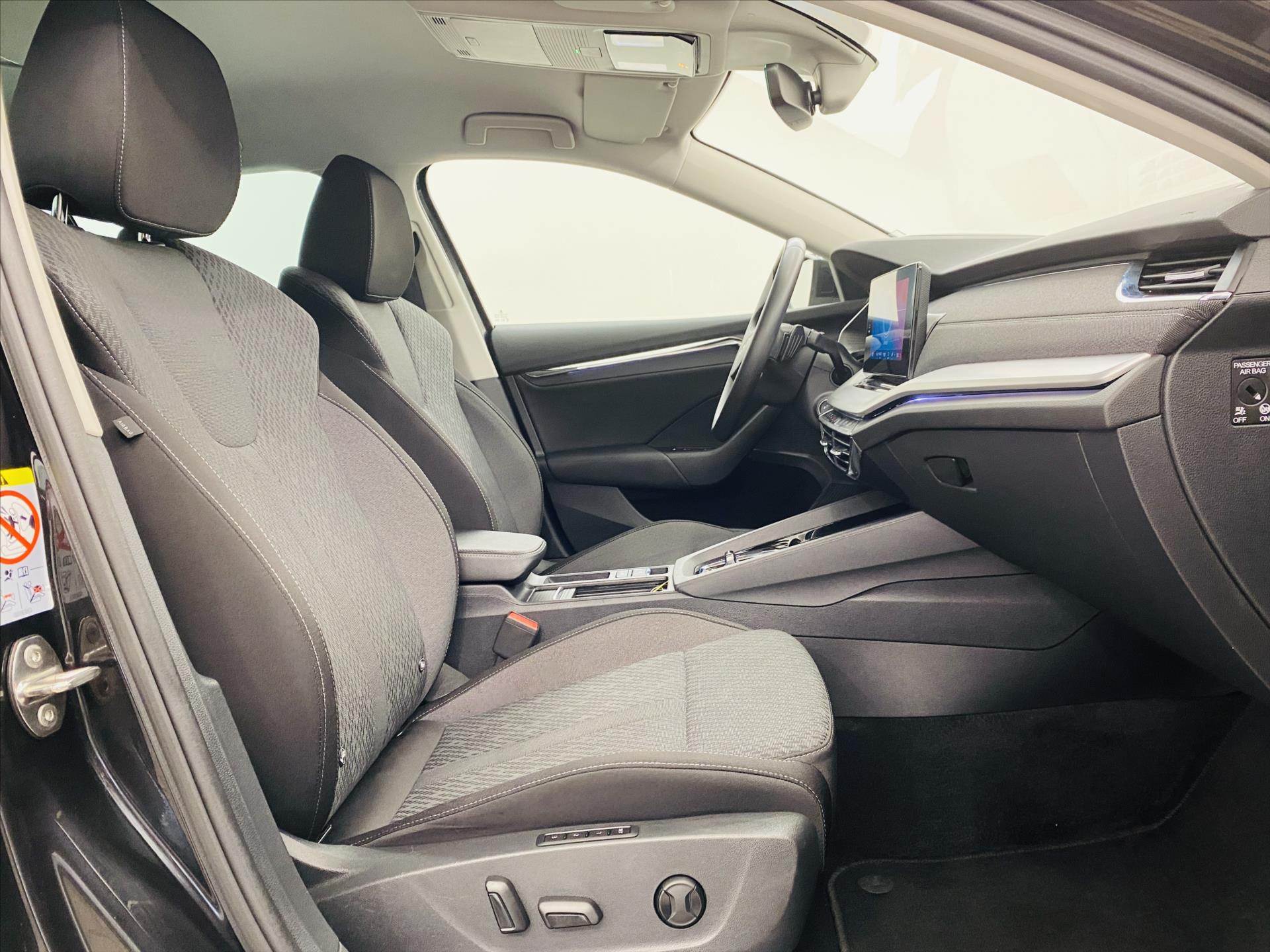 skoda-octavia-2-0-tdi-dsg-110-kw-style - 7