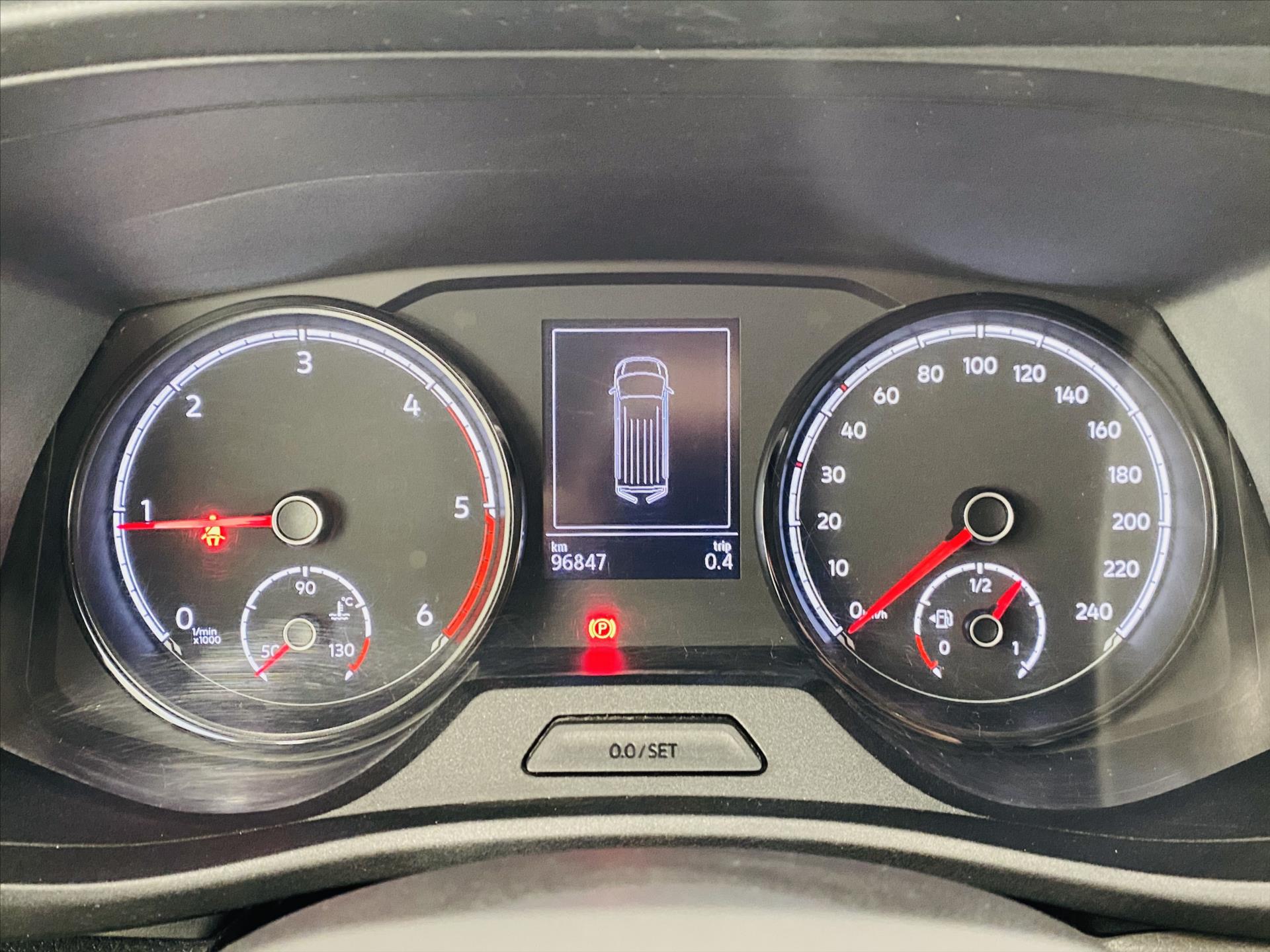 volkswagen-transporter-2-0-tdi-81kw - 8