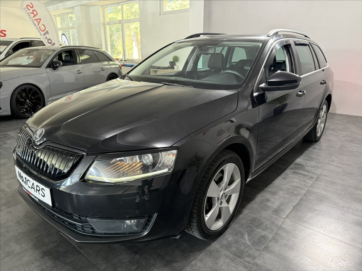 skoda-octavia-2-0-tdi-dsg-110kw-style-pano - 2