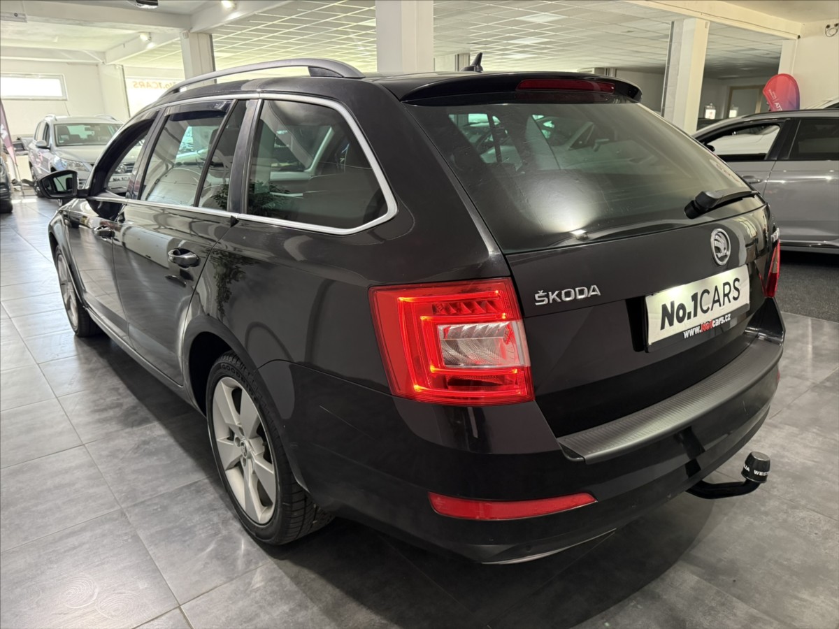 skoda-octavia-2-0-tdi-dsg-110kw-style-pano - 3