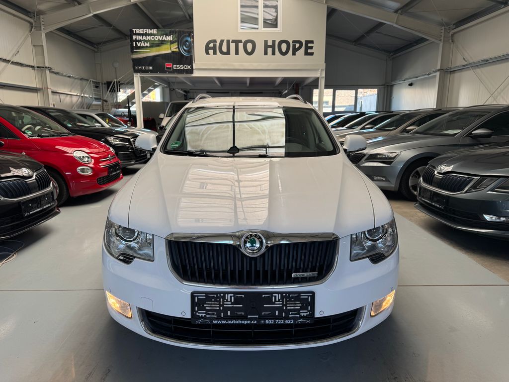 skoda-superb-combi-2-0-tdi-ambition - 1