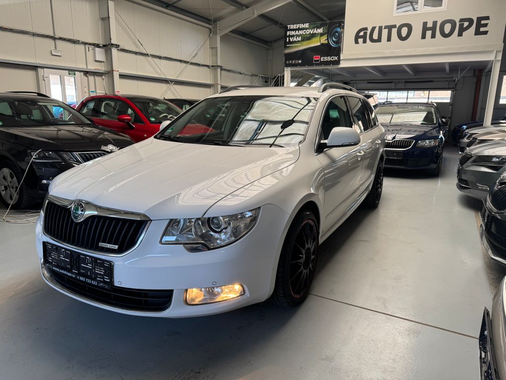 skoda-superb-combi-2-0-tdi-ambition - 2