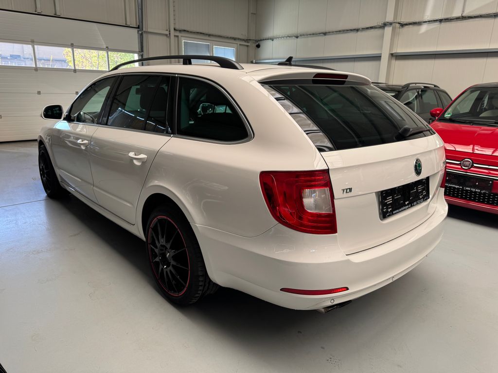 skoda-superb-combi-2-0-tdi-ambition - 3