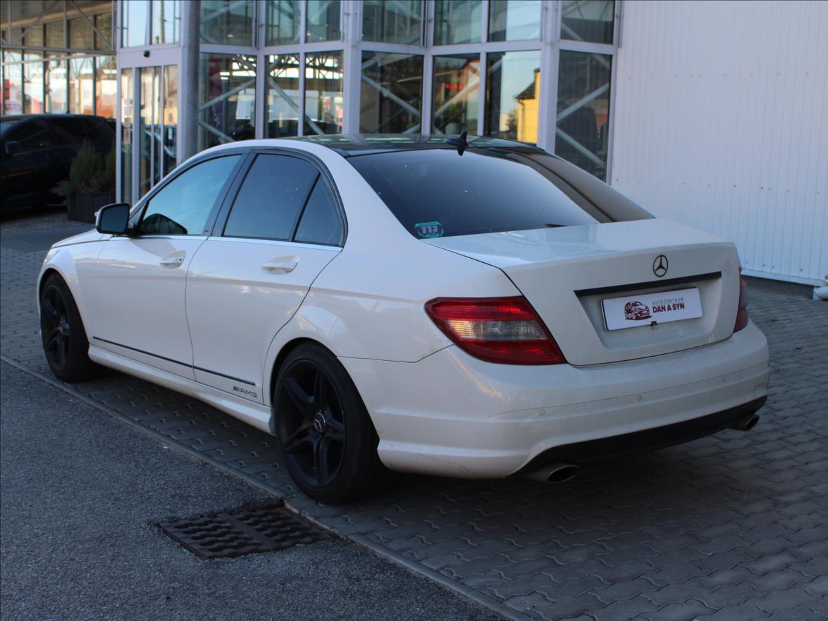 mercedes-benz-tridy-c-3-0-c300-amg-4matic-170kw-top - 3