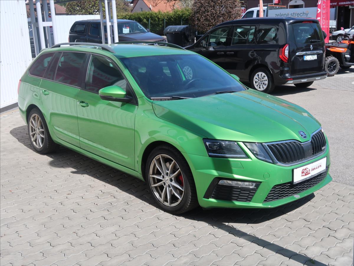 skoda-octavia-2-0-tdi-rs-1-majitel - 1