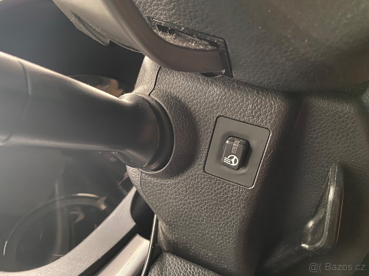 hyundai-i40-1-7-100kw-220tkm-bila-automat - 3