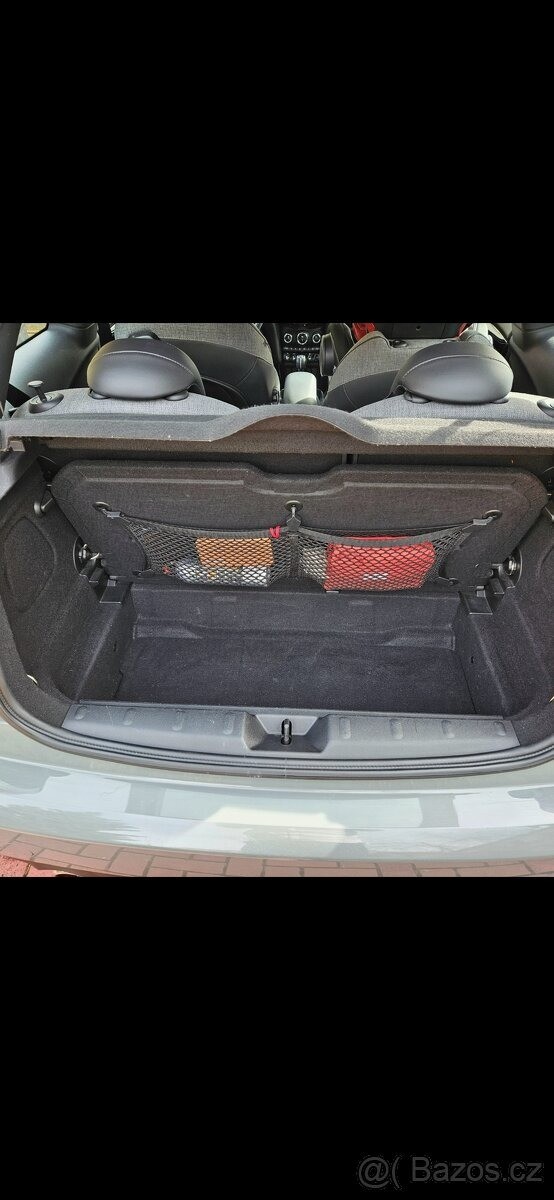 mini-cooper-1-5-d-10-2014 - 2