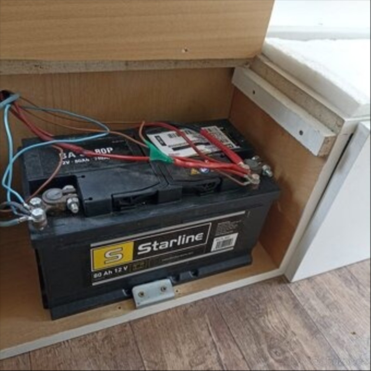 volkswagen-transporter-1-9-t5-12-2008-prestaveny-na-obyt - 5