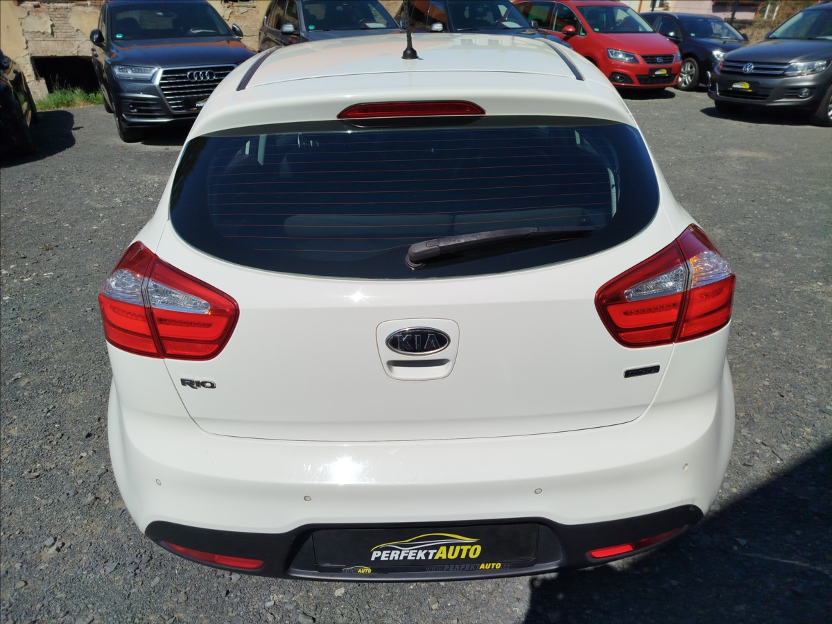 kia-rio-1-4-crdi-66kw-1-majitel - 4