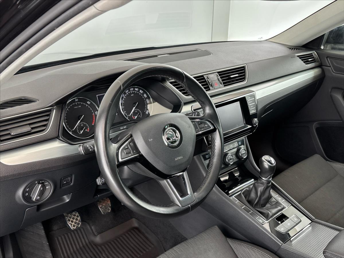 skoda-superb-1-6-tdi-ambition-comfort - 5