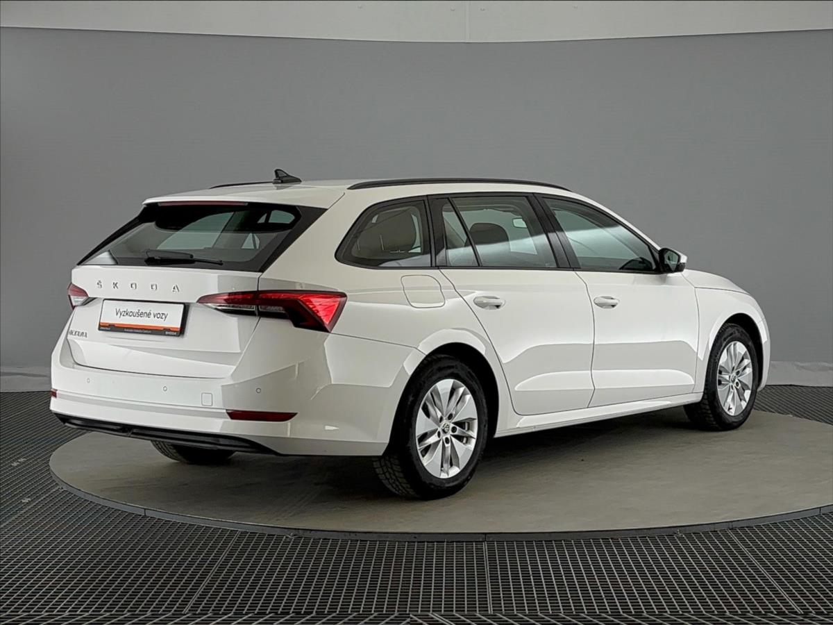 skoda-octavia-2-0-tdi-ambition-plus - 1