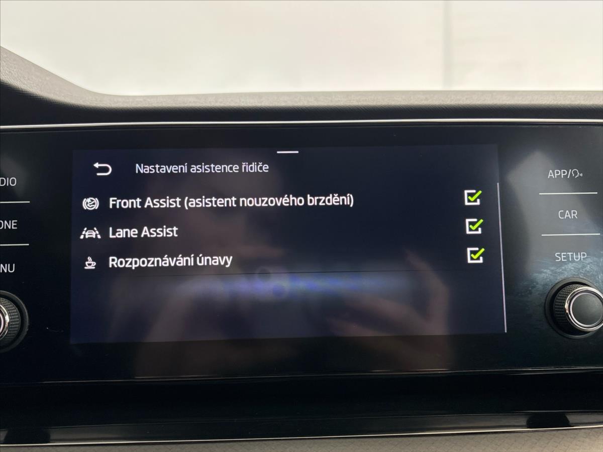 skoda-octavia-2-0-tdi-ambition-plus - 7