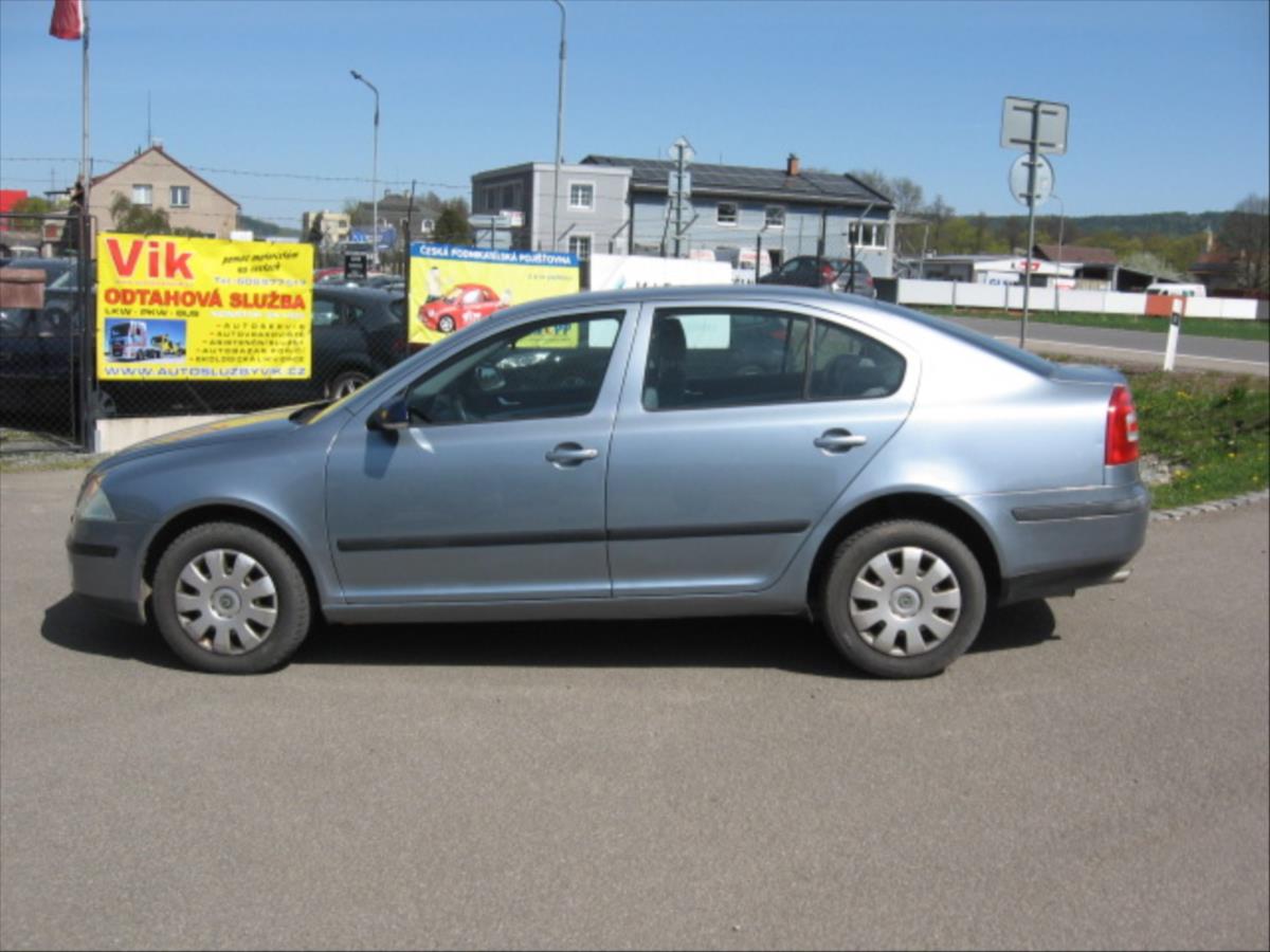 skoda-octavia-1-6-i - 3