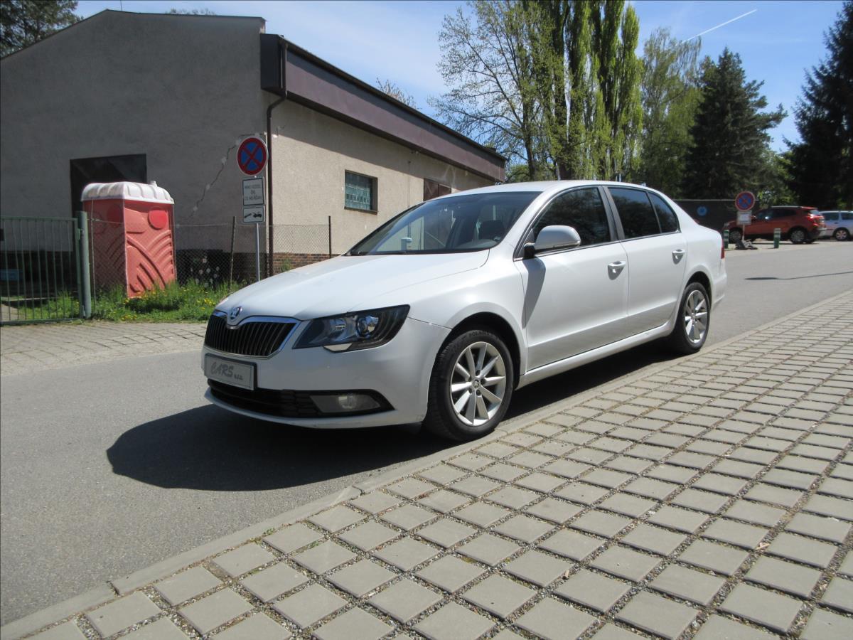 Škoda Superb 2,0 TDi 103 Kw, Xenon, Vyhř. Nová STK
