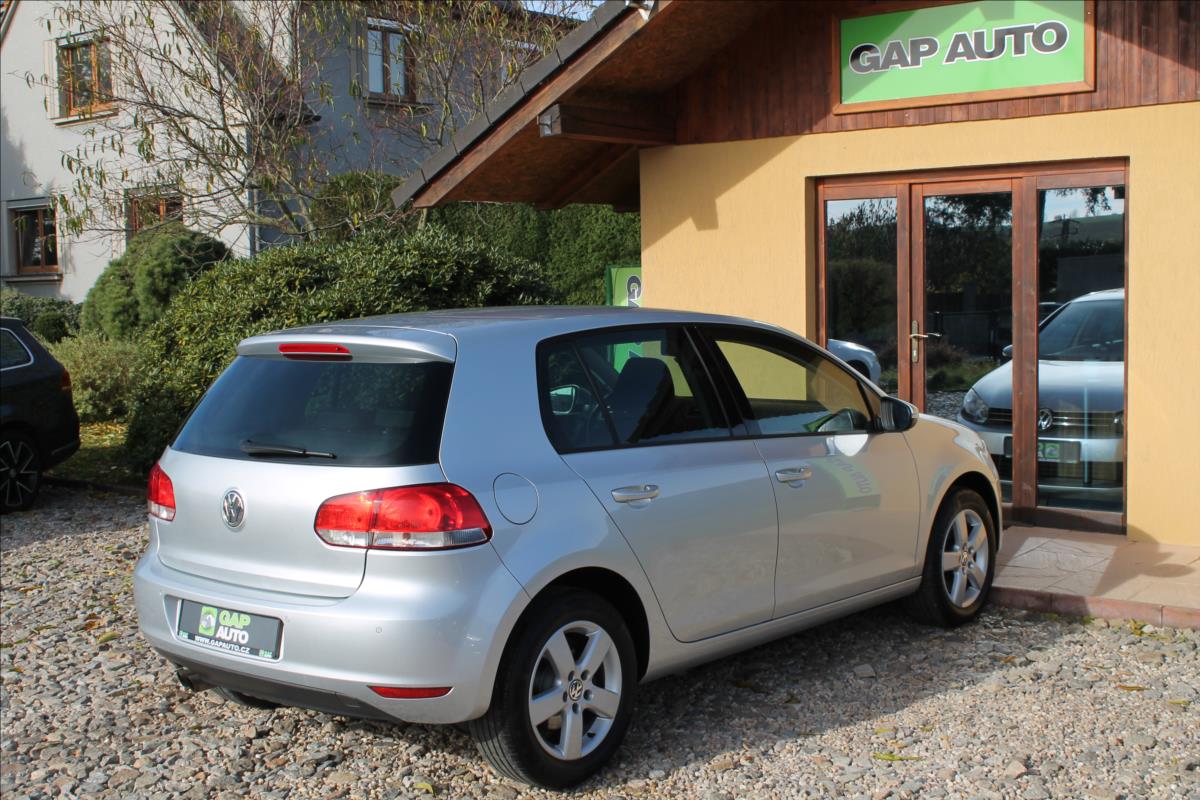 volkswagen-golf-2-0-tdi-103kw - 5