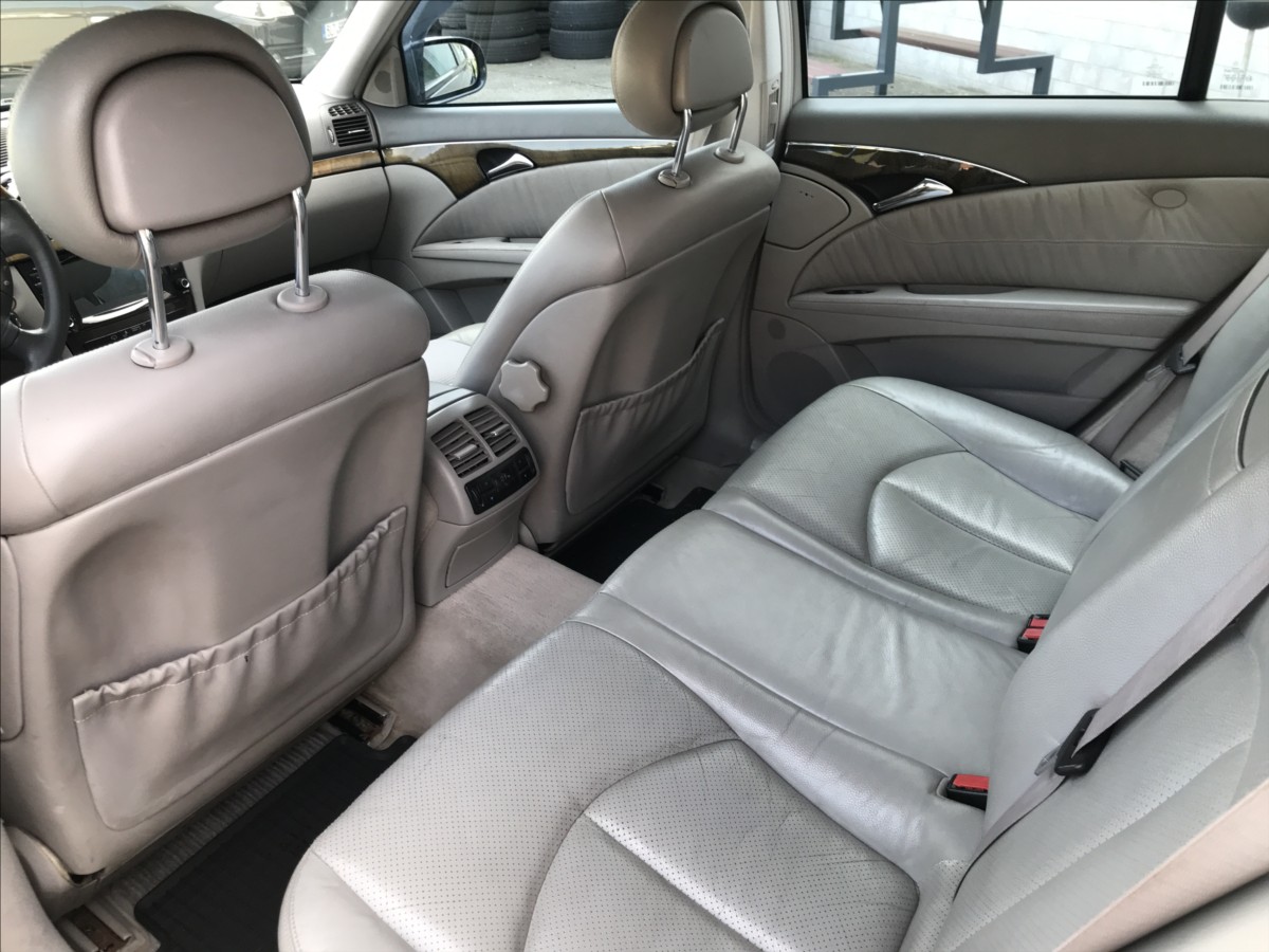 mercedes-benz-tridy-e-3-2-cdi-avantgarde - 6