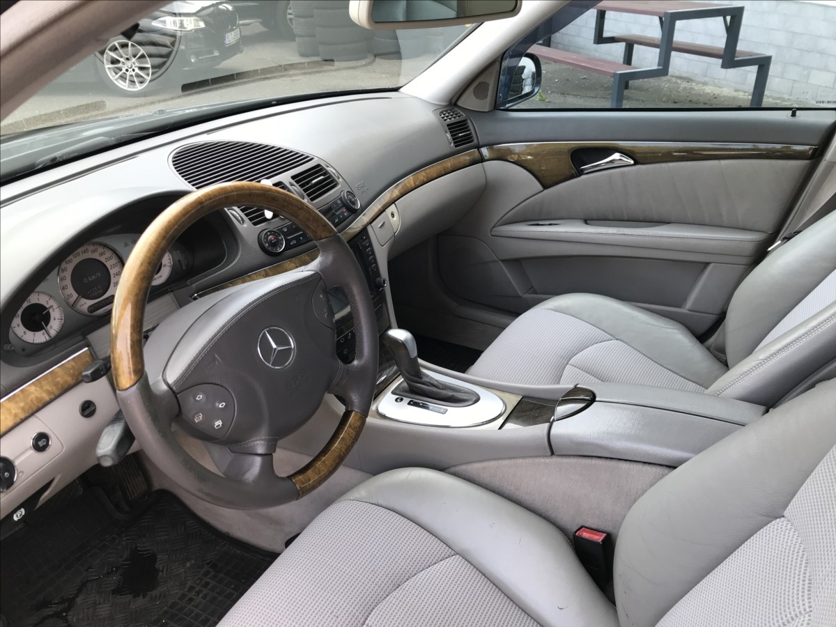 mercedes-benz-tridy-e-3-2-cdi-avantgarde - 7