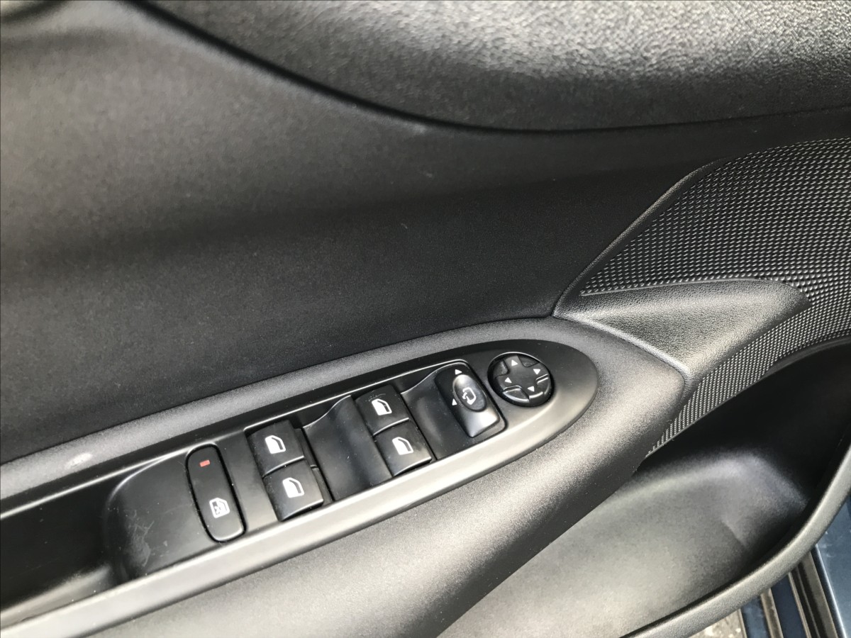 citroen-c4-1-2-pt-81kw - 9