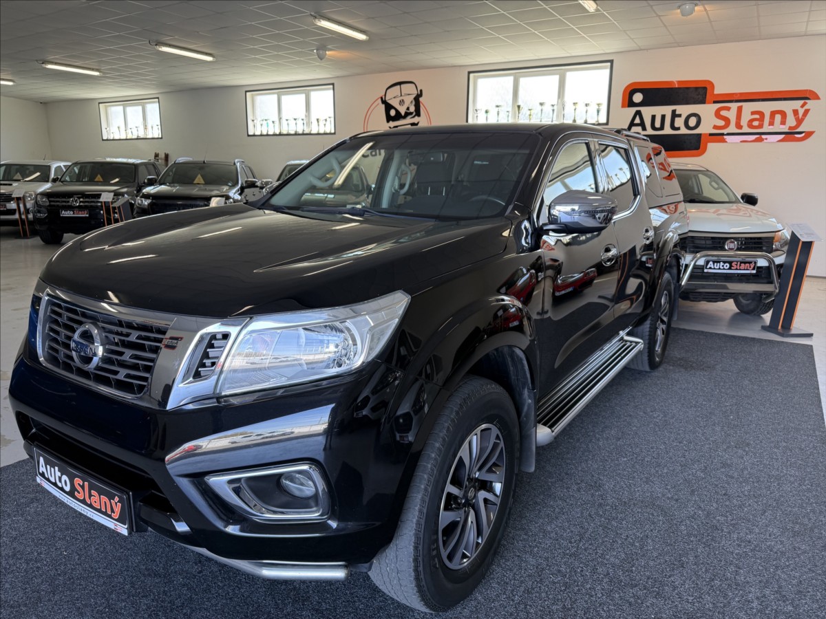 Nissan Navara 2,3 dCi Hardtop,manuál