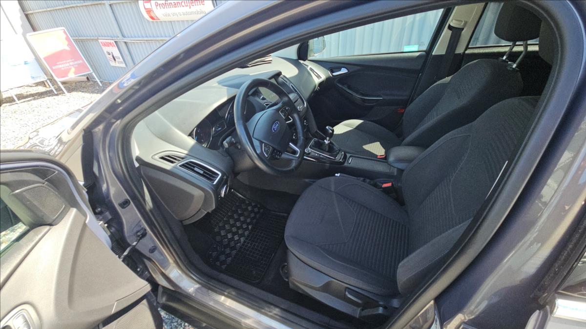 ford-focus-1-5-eco-boost - 8