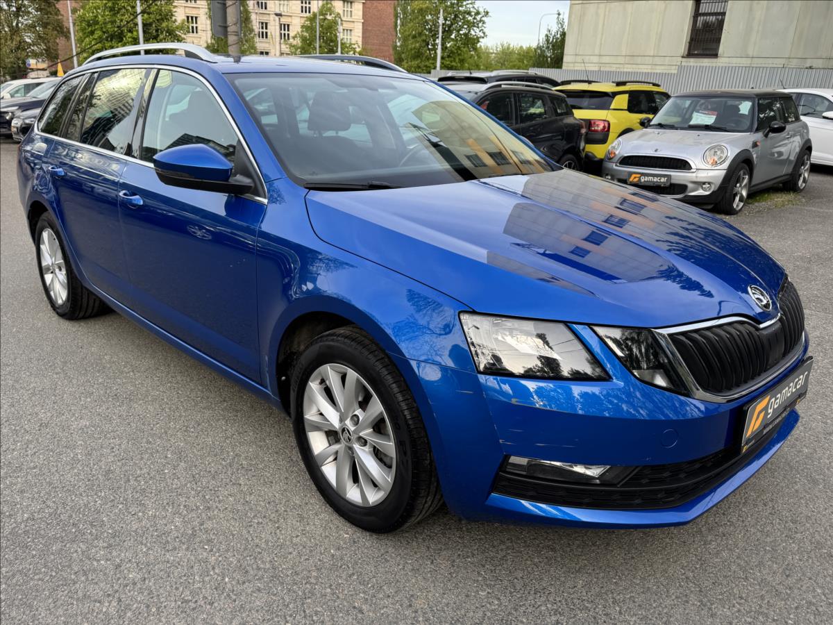 skoda-octavia-1-4-bez-koroze-krasny-stav - 1