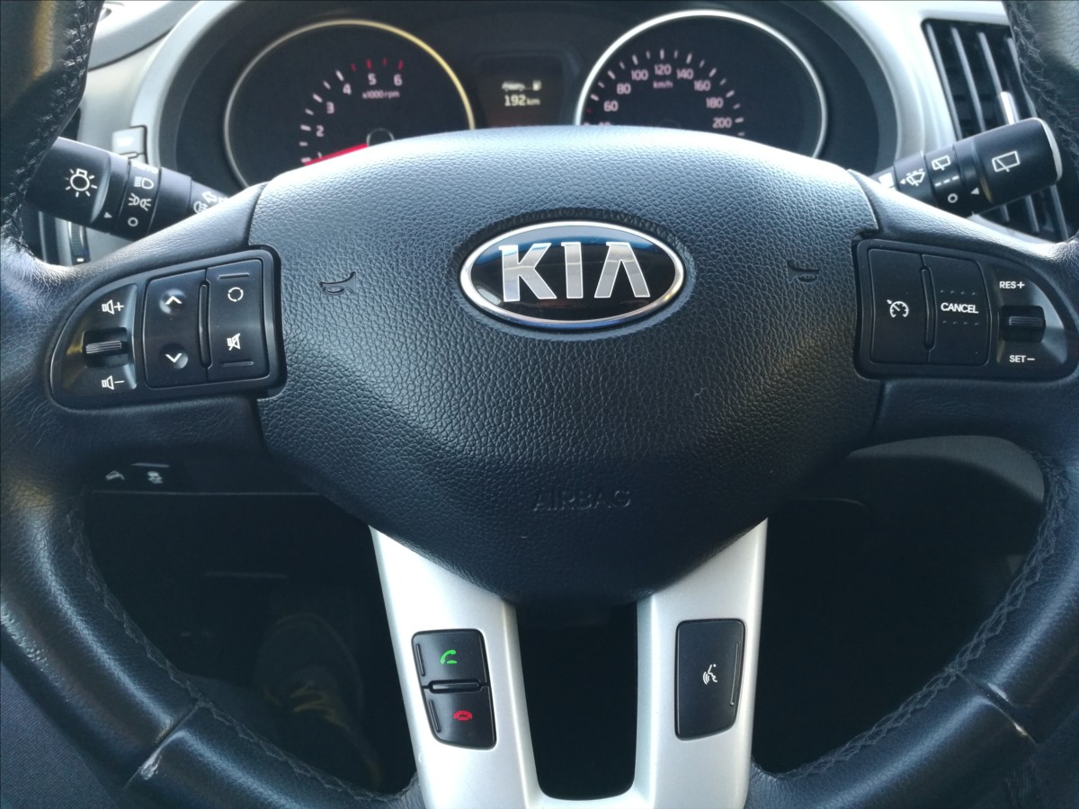 kia-sportage-2-0-crdi-4x4 - 5