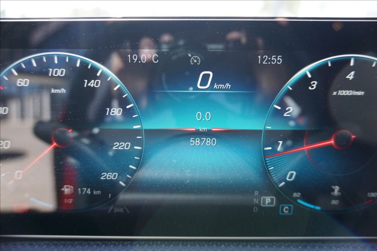 mercedes-benz-tridy-a-1-3-a-180 - 9