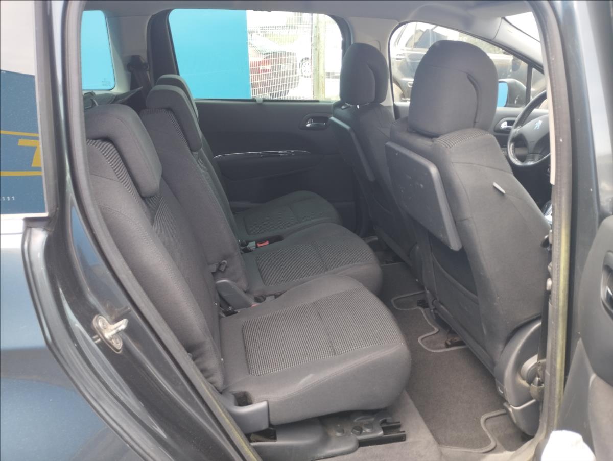 peugeot-5008-1-6-hdi-82kw - 8