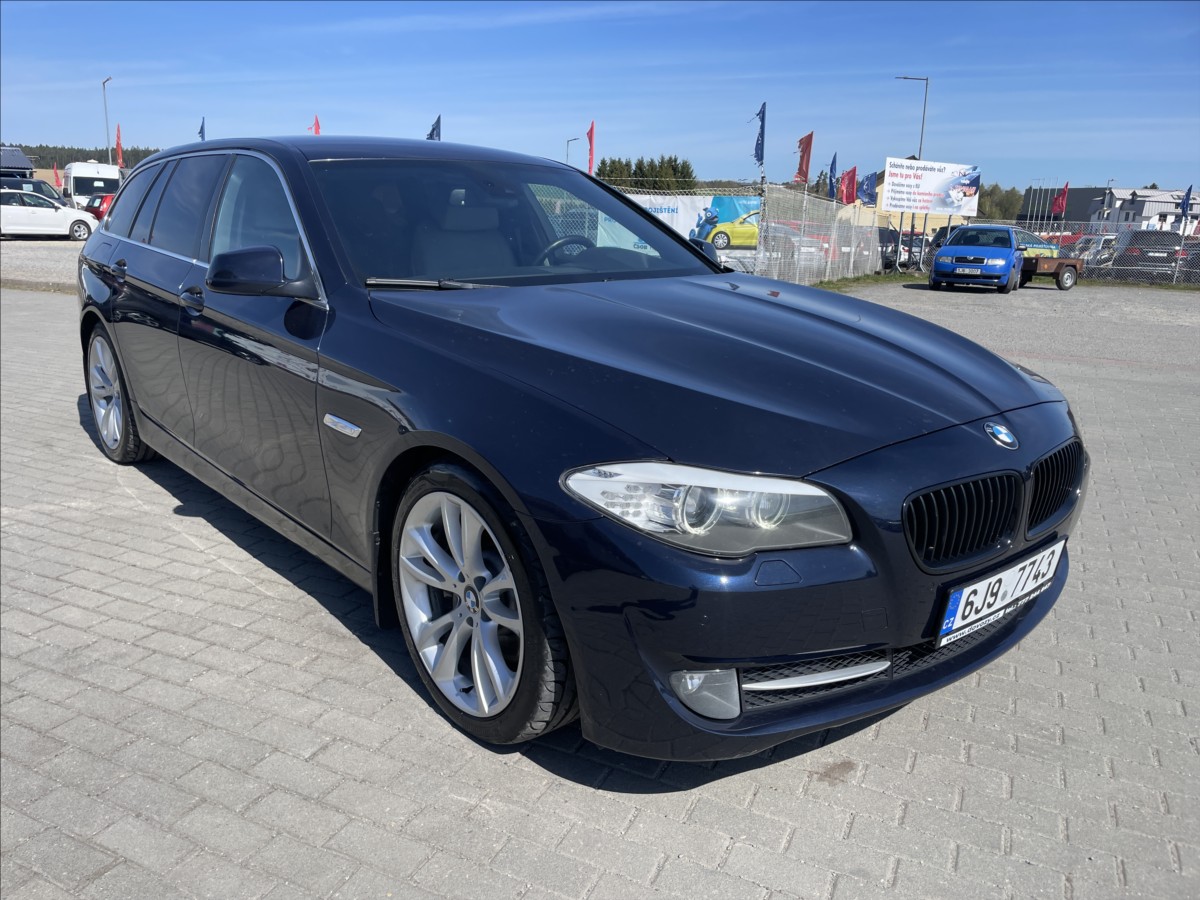 bmw-rada-5-3-0-d-180kw-manual-luxury-2maj-po-rozvodech - 5