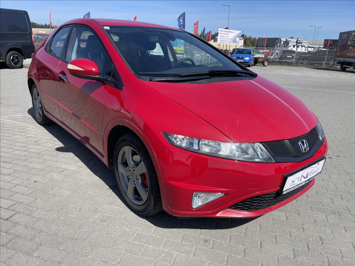 honda-civic-1-4-i-vtec-automat-klima-po-stk - 5