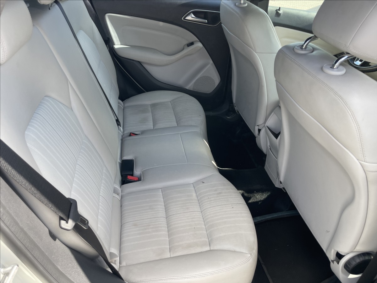 mercedes-benz-tridy-b-1-8-200cdi-100kw-automat-bez-koroze - 9