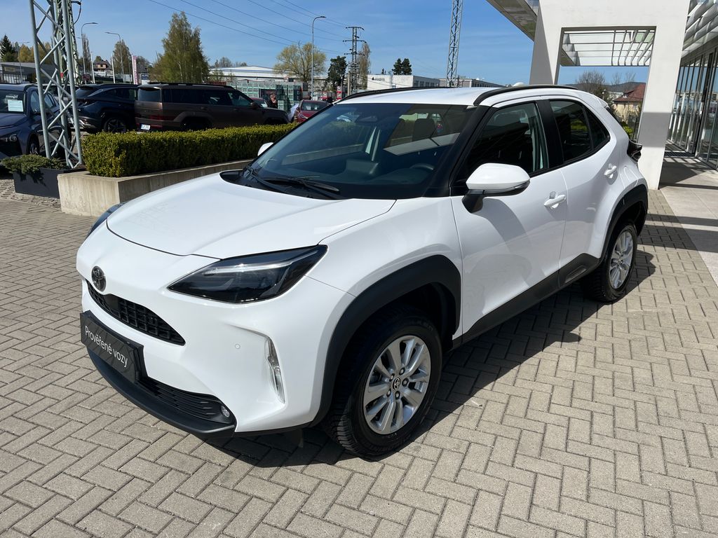 toyota-yaris-cross-1-5-hybrid-e-cvt-comfort - 1