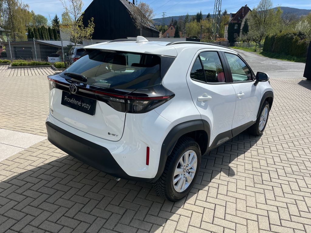 toyota-yaris-cross-1-5-hybrid-e-cvt-comfort - 5