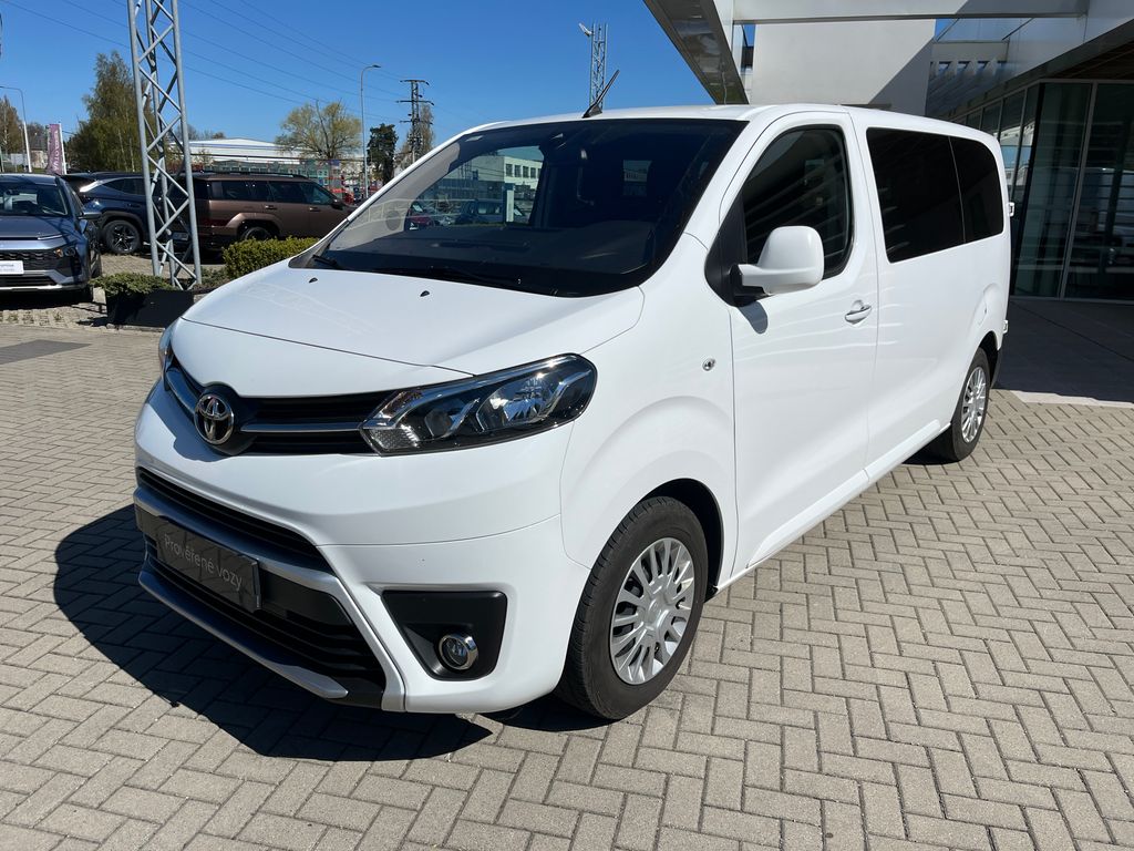 toyota-proace-verso-1-5-d-shuttle-business-dph-9s - 1