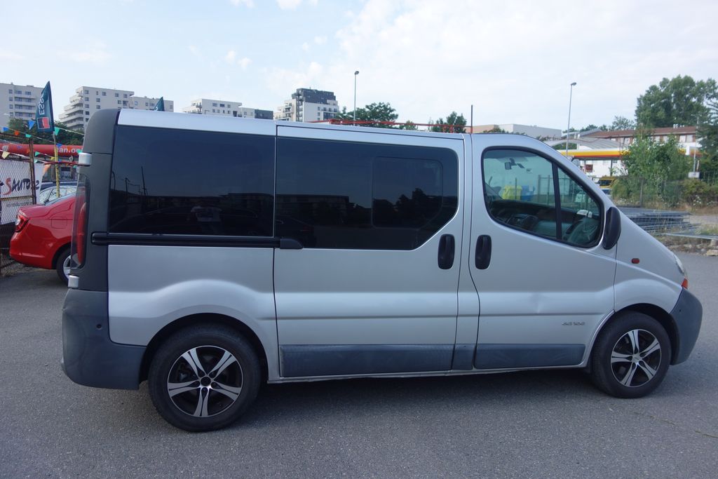 renault-trafic-1-9dci-74-kw-8-mist - 7