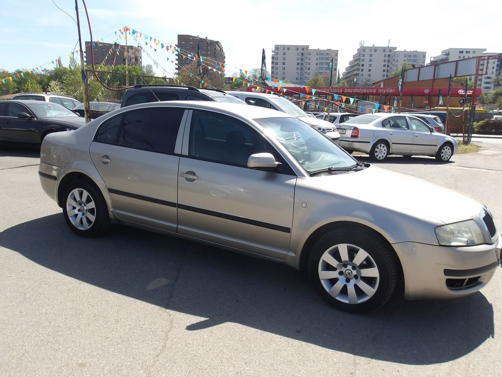 skoda-superb-1-9tdi-96kw-cr-stk-04-2028 - 5
