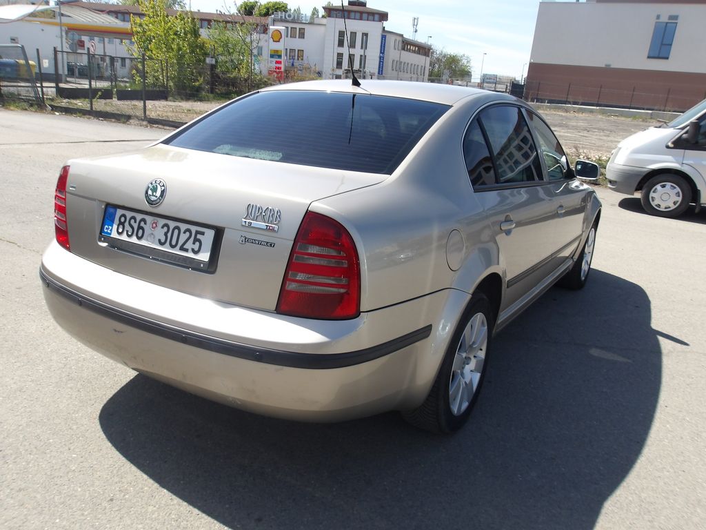skoda-superb-1-9tdi-96kw-cr-stk-04-2028 - 8