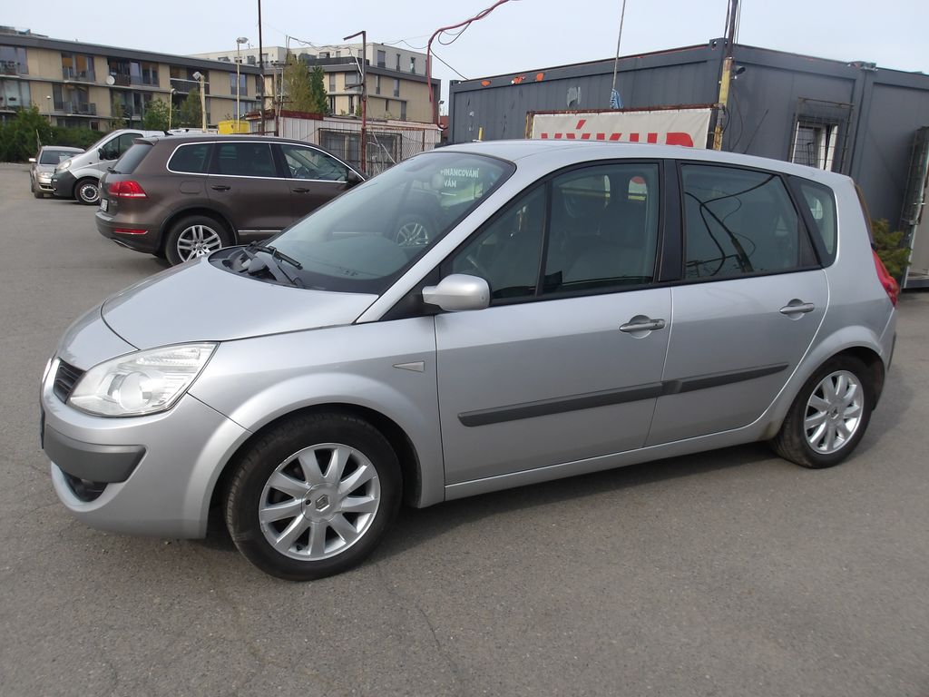 renault-scenic-1-5dci-pekny - 1