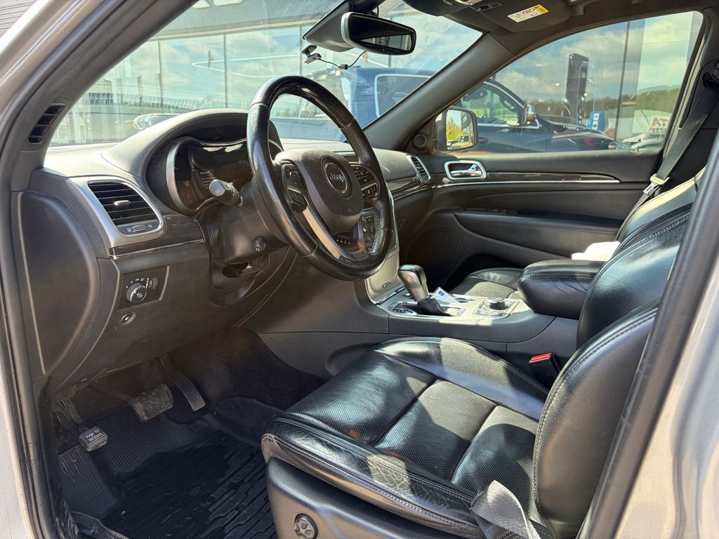 jeep-grand-cherokee - 4