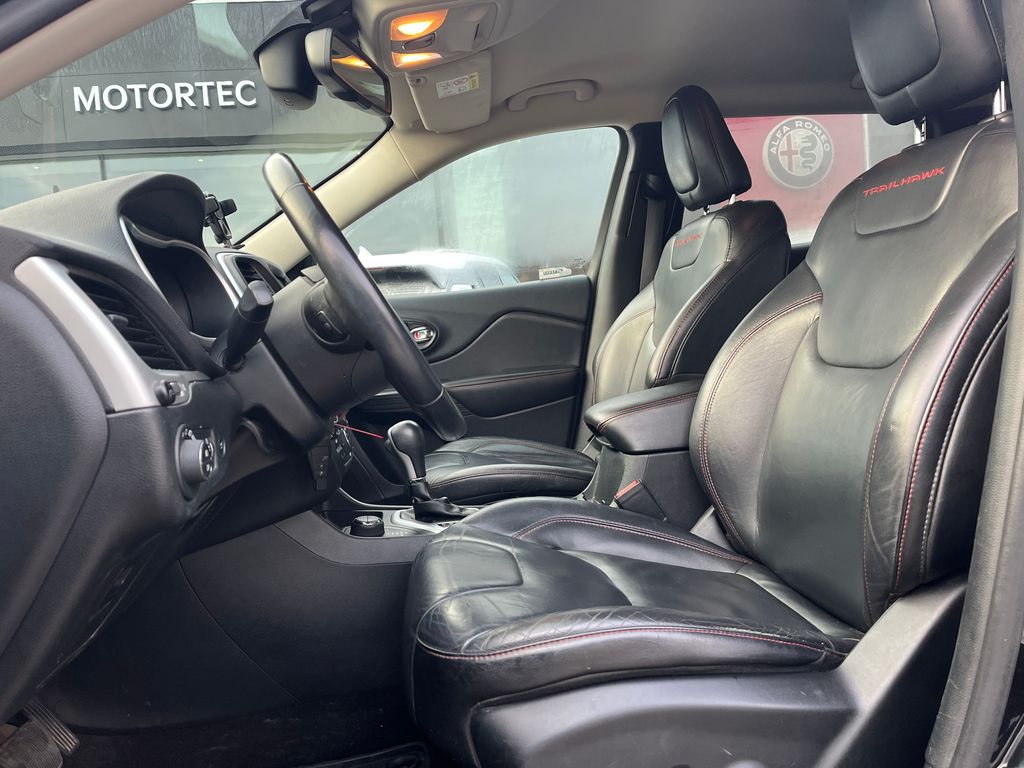 jeep-cherokee-3-2-v6-trailhawk-awd-at9 - 5