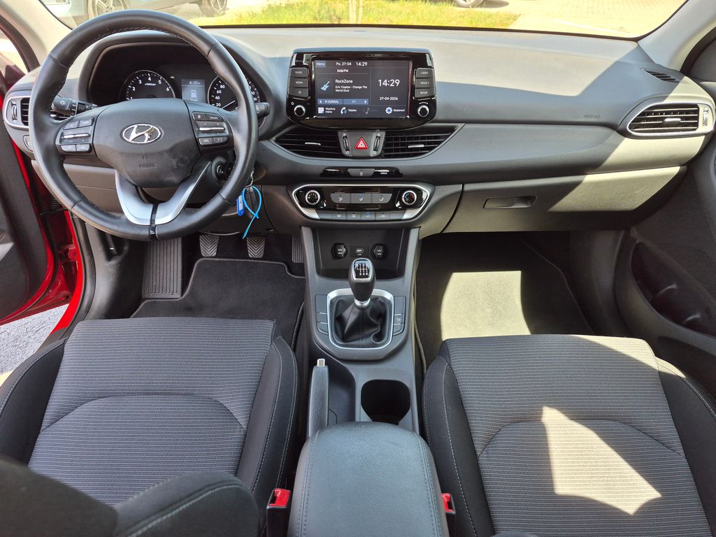 hyundai-i30-comfort-1-5-cvvt - 6